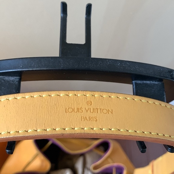 💜💛Authentic Louis Vuitton Epi Noe PM Bag & French Kisslock Wallet💜💛 - Picture 7 of 17